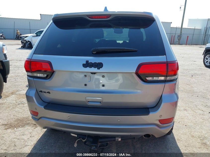 VIN 1C4RJFAG7JC449047 2018 JEEP GRAND CHEROKEE ALTITUDE 4X4