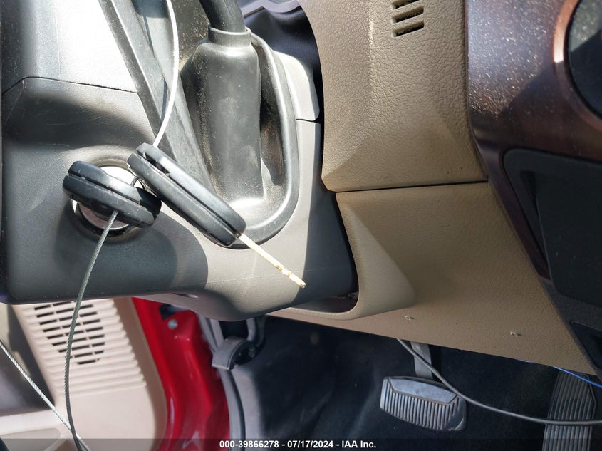 2011 Ford F-250 Lariat VIN: 1FT7W2BT6BEC23732 Lot: 39866278