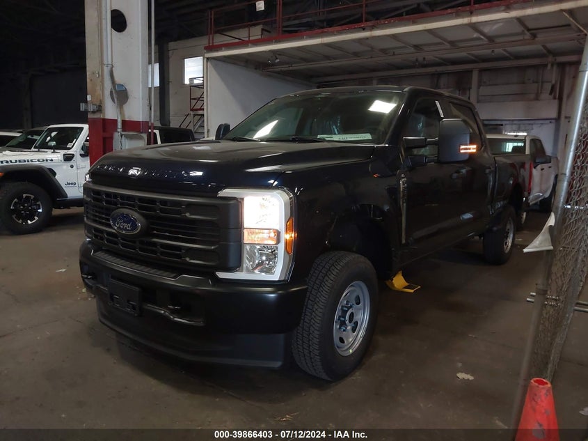 2024 FORD F-250 6.8L V-8 VVT, 405HP(VIN: 1FT7W2BA8REE34827
