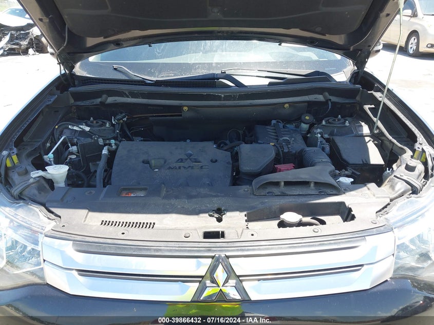 2015 Mitsubishi Outlander Se VIN: JA4AD3A35FZ012100 Lot: 39866432