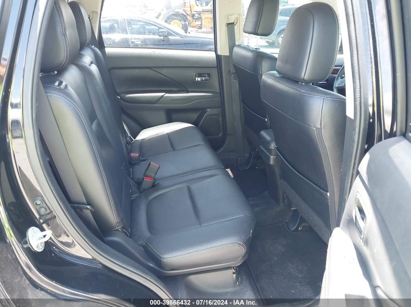 2015 Mitsubishi Outlander Se VIN: JA4AD3A35FZ012100 Lot: 39866432