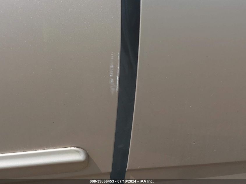 2000 Ford F-150 Lariat/Work Series/Xl/Xlt VIN: 1FTRX18LXYNA84415 Lot: 39866453