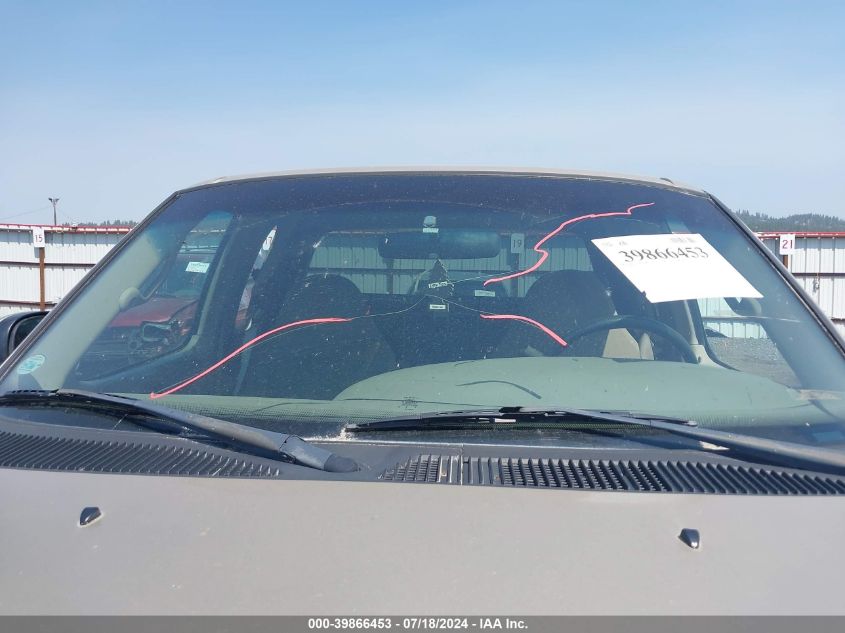 2000 Ford F-150 Lariat/Work Series/Xl/Xlt VIN: 1FTRX18LXYNA84415 Lot: 39866453