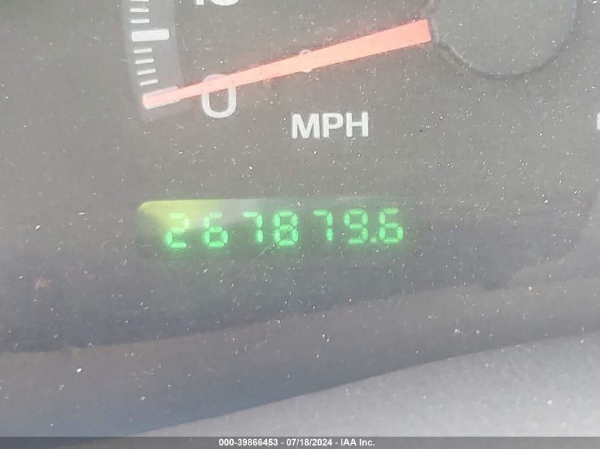 2000 Ford F-150 Lariat/Work Series/Xl/Xlt VIN: 1FTRX18LXYNA84415 Lot: 39866453