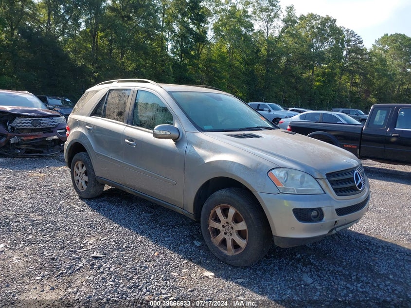 2006 Mercedes-Benz Ml 350 4Matic VIN: 4JGBB86E16A030899 Lot: 39866633