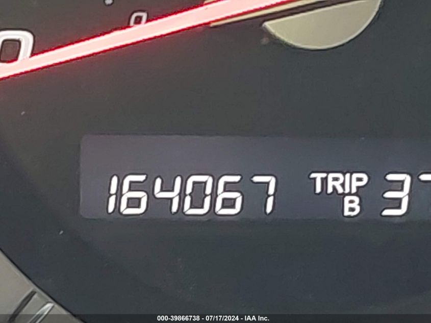 2007 Honda Pilot Lx VIN: 5FNYF18157B010670 Lot: 39866738