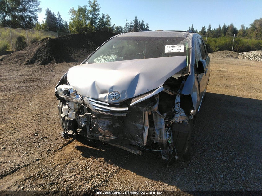 2011 Toyota Sienna Limited V6 VIN: 5TDYK3DCXBS157716 Lot: 39866930
