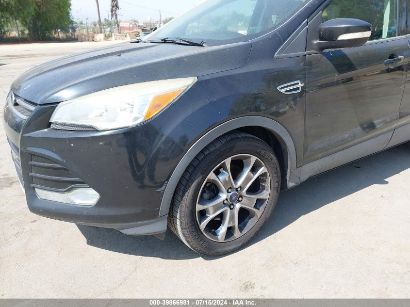 1FMCU0J99EUA46663 2014 Ford Escape Titanium