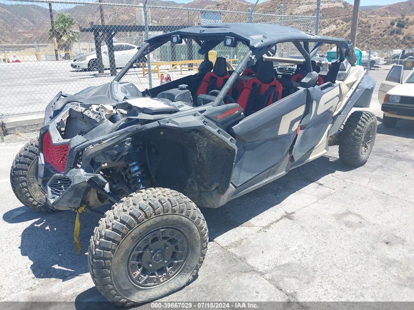 2021 CAN-AM MAVERICK X3 MAX(VIN: 3JBVNAV23MK000700