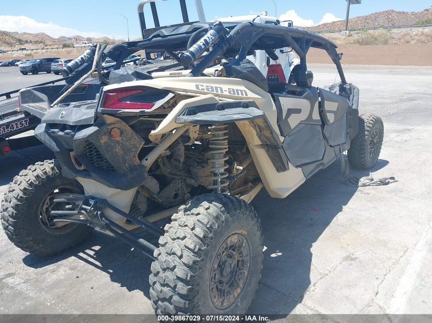 2021 CAN-AM MAVERICK X3 MAX(VIN: 3JBVNAV23MK000700