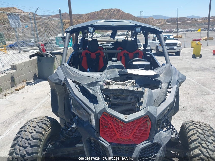 2021 CAN-AM MAVERICK X3 MAX(VIN: 3JBVNAV23MK000700