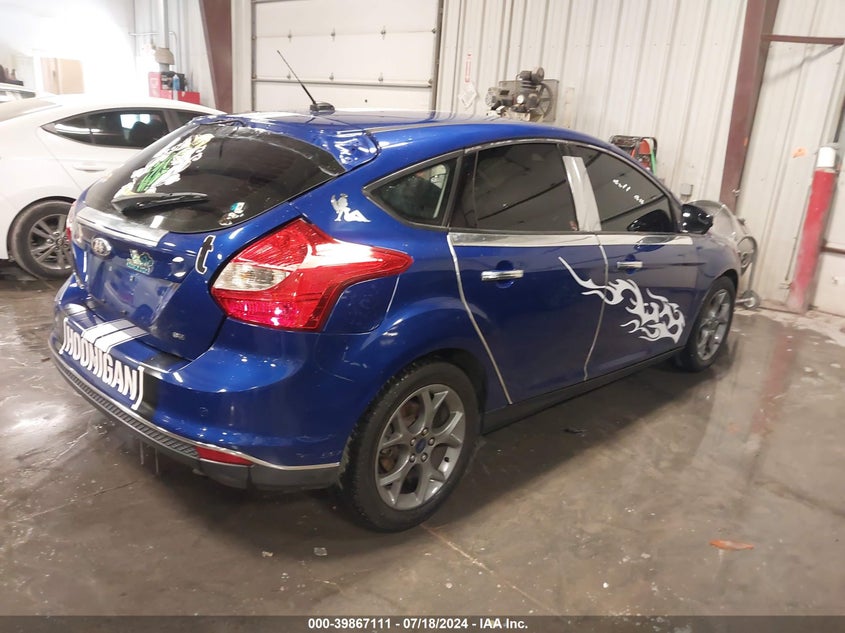 2014 FORD FOCUS SE - 1FADP3K29EL462114