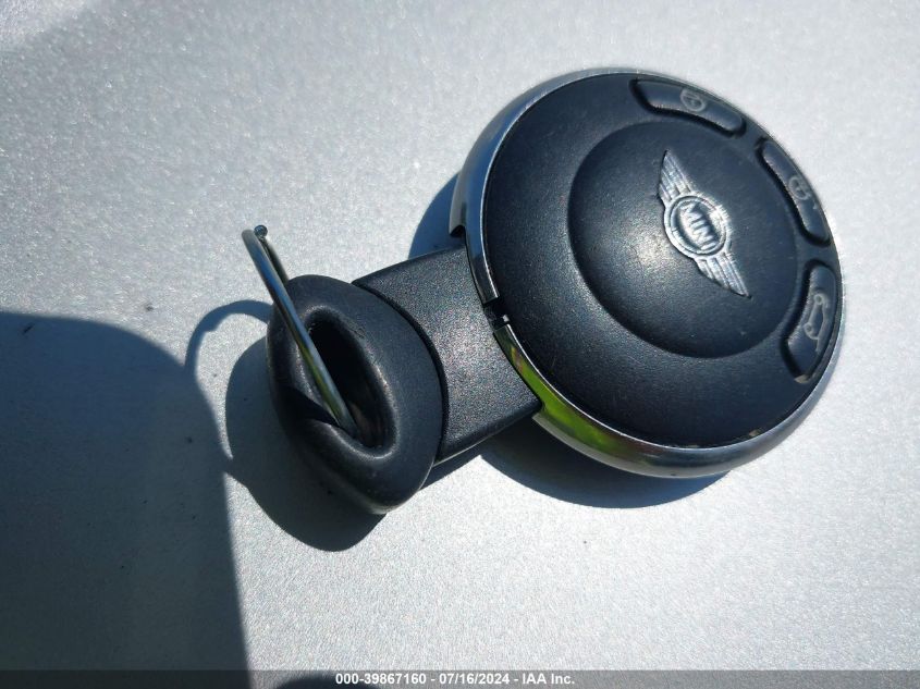 2011 Mini Cooper VIN: WMWSU3C50BT095907 Lot: 39867160