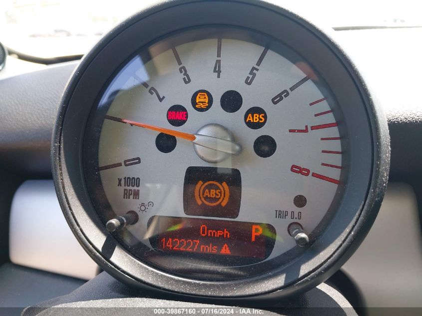 2011 Mini Cooper VIN: WMWSU3C50BT095907 Lot: 39867160