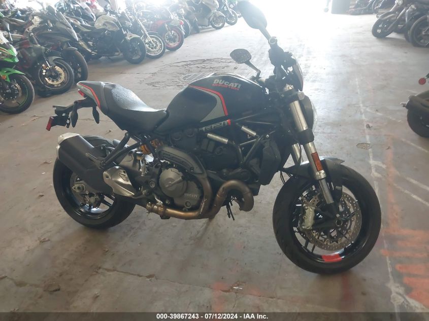 2020 Ducati Monster 821 VIN: ZDMMACLS9LB008026 Lot: 39867243