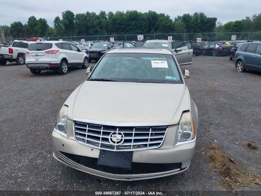 2007 Cadillac Dts Luxury I VIN: 1G6KD57Y27U161297 Lot: 39867287