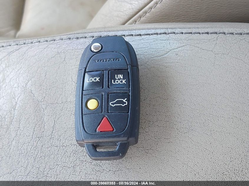 2005 Volvo S60 R VIN: YV1RH527052433895 Lot: 39867353