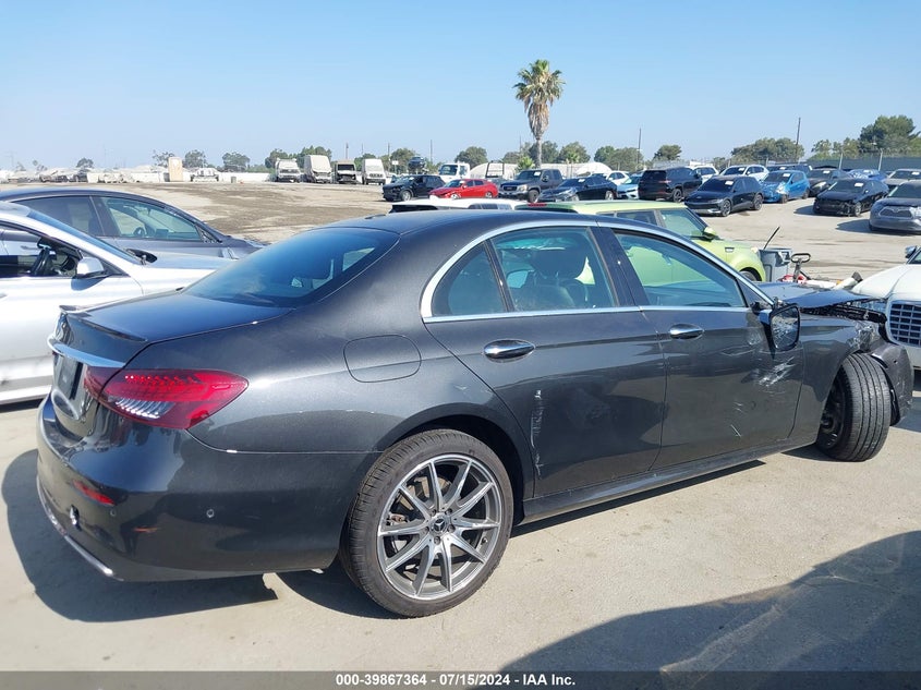 2022 MERCEDES-BENZ E 350 VIN: W1KZF8DBXNB067819