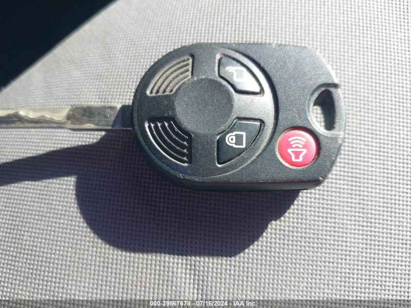 2017 Ford Escape S VIN: 1FMCU0F72HUB44221 Lot: 39867678