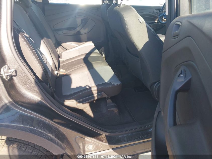 2017 Ford Escape S VIN: 1FMCU0F72HUB44221 Lot: 39867678