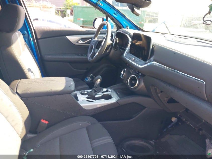 2024 CHEVROLET BLAZER 2LT - 3GNKBCR43RS216187