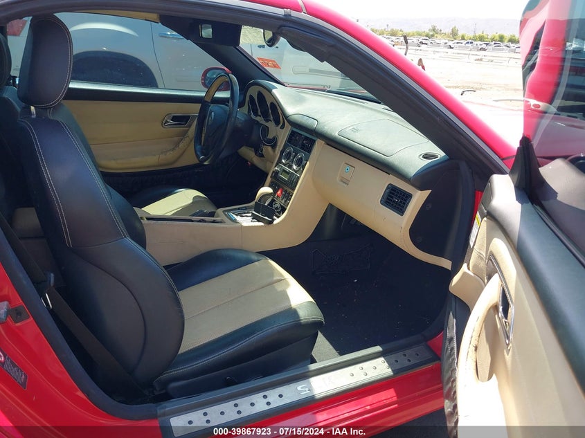 2002 Mercedes-Benz Slk 230 Kompressor VIN: WDBKK49F02F236499 Lot: 39867923