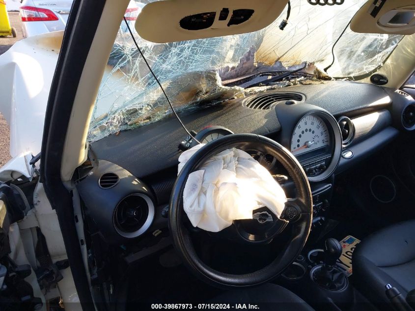 2012 Mini Cooper VIN: WMWSU3C50CT256774 Lot: 39867973