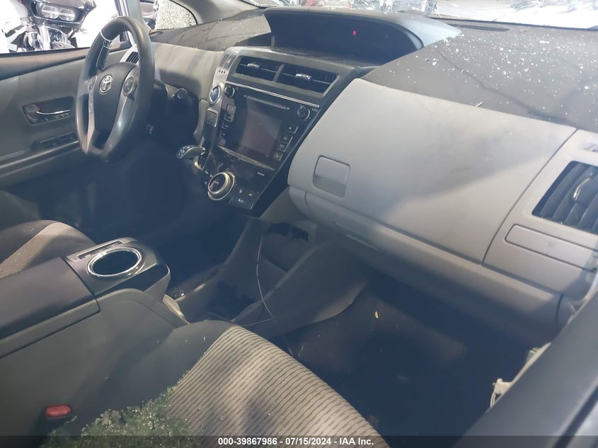 2017 Toyota Prius V Two VIN: JTDZN3EU8HJ062161 Lot: 39867986