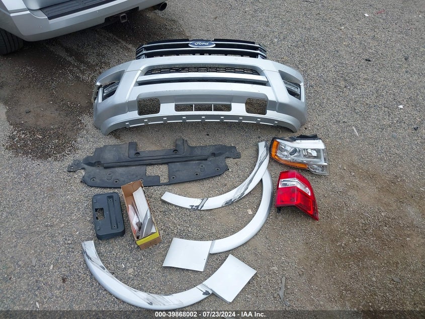 2017 Ford Expedition Limited VIN: 1FMJU2AT9HEA15183 Lot: 39868002