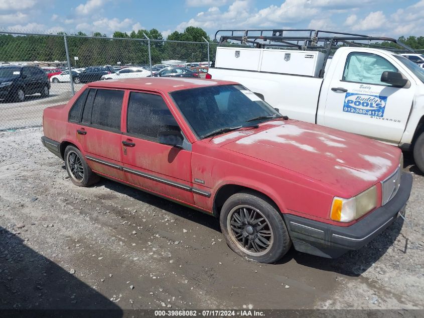 1993 Volvo 940 VIN: YV11S8832PA110204 Lot: 39868082