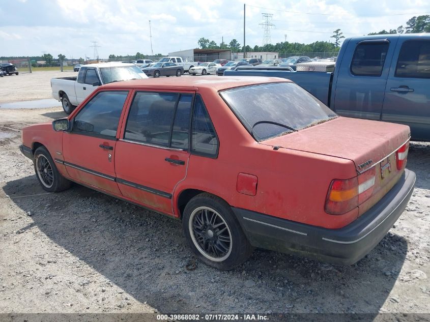 1993 Volvo 940 VIN: YV11S8832PA110204 Lot: 39868082