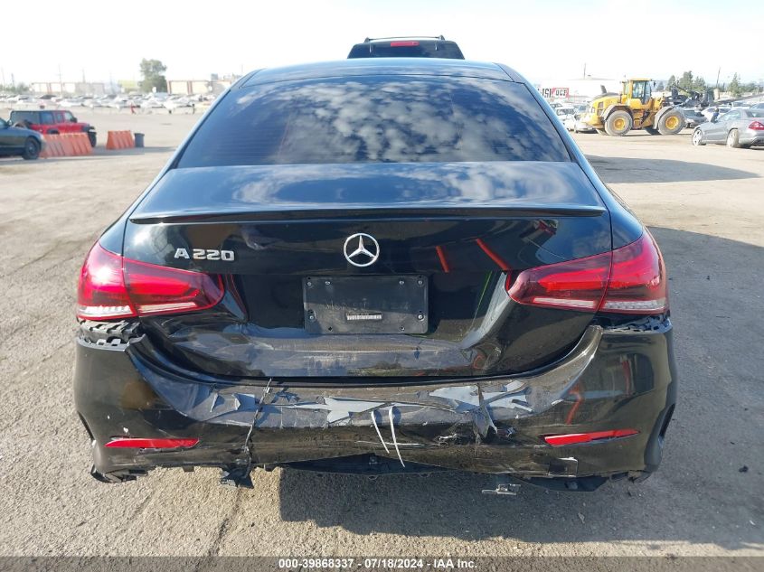 2020 Mercedes-Benz A 220 220 VIN: W1K3G4EB2LJ207200 Lot: 39868337