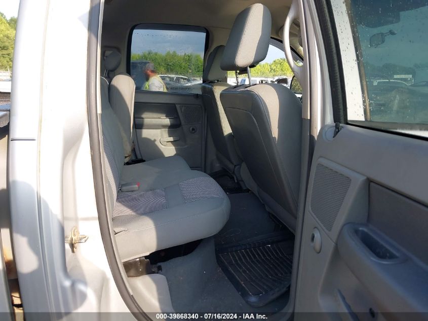 2007 Dodge Ram 1500 Slt/Trx4 Off Road/Sport VIN: 1D7HU18247S115384 Lot: 39868340