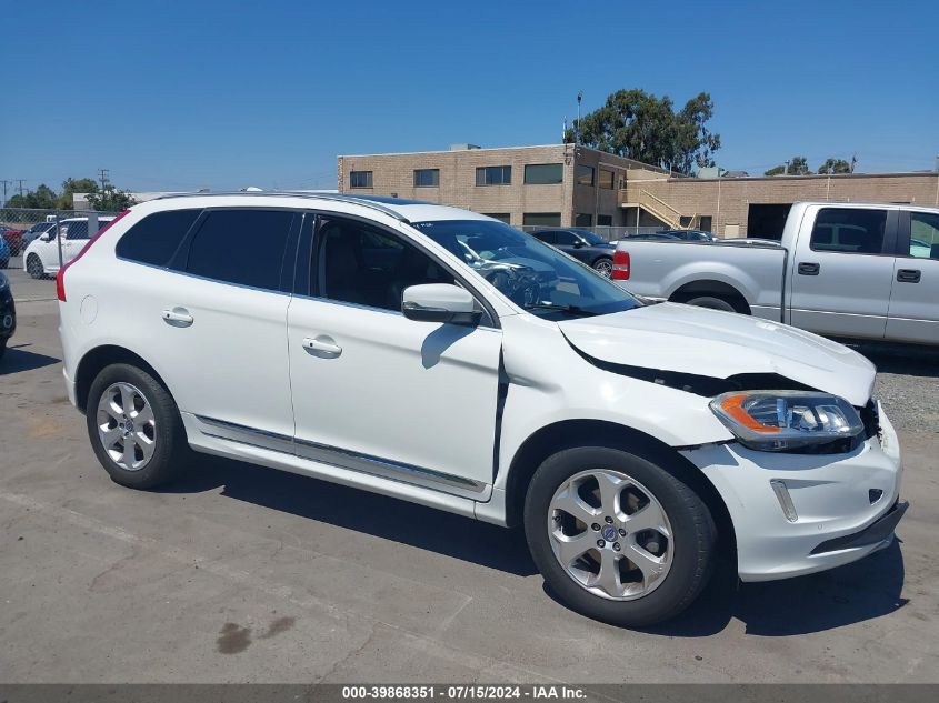 2016 Volvo Xc60 T5 Premier VIN: YV4612RK7G2849738 Lot: 39868351