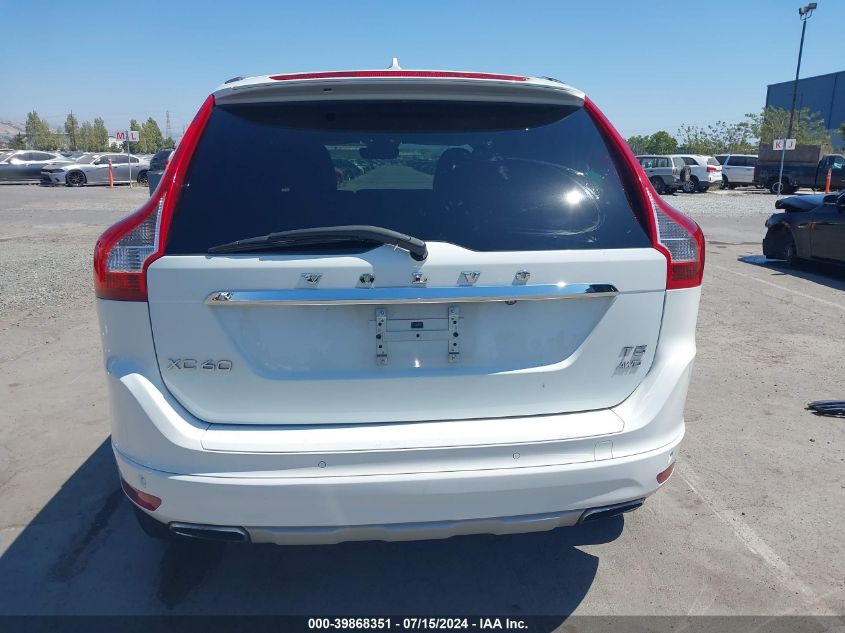 2016 Volvo Xc60 T5 Premier VIN: YV4612RK7G2849738 Lot: 39868351