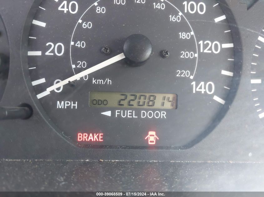 2000 Toyota Camry Le VIN: 4T1BG22K7YU986450 Lot: 39868509