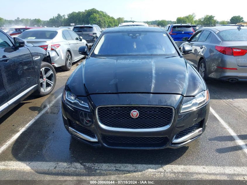 2017 Jaguar Xf 35T Premium VIN: SAJBD4BV0HCY32852 Lot: 39868644