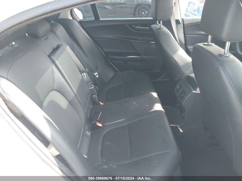 2018 Jaguar Xe 25T Premium VIN: SAJAD4FX1JCP35110 Lot: 39868676