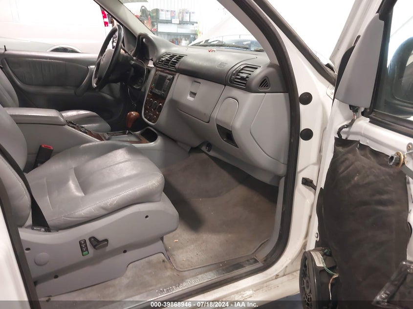 2000 Mercedes-Benz Ml 430 VIN: 4JGAB72EXYA195364 Lot: 39868946