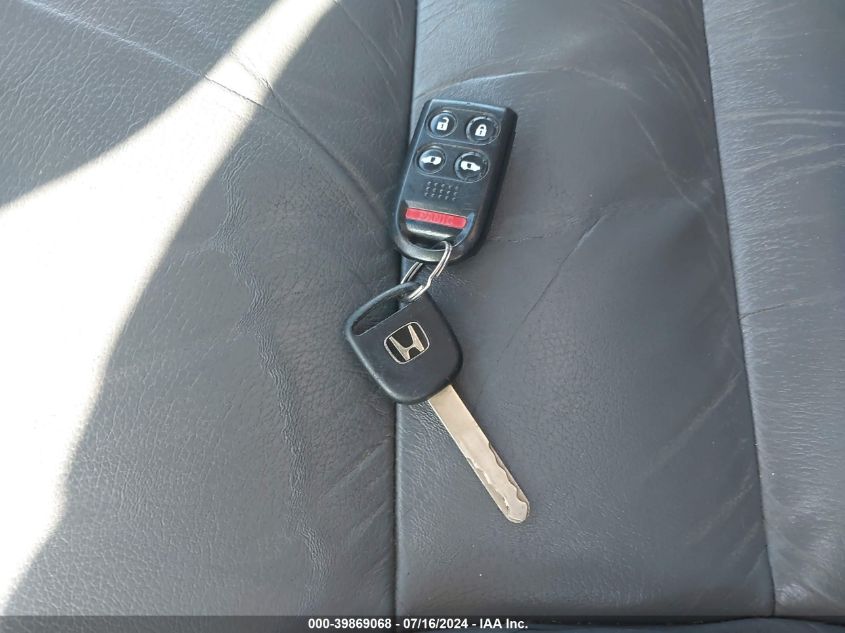 2007 Honda Odyssey Exl VIN: 5FNRL38617B123021 Lot: 39869068