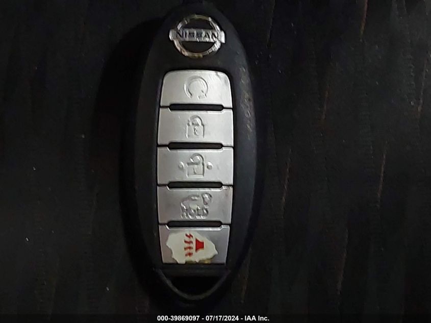 2017 Nissan Rogue Sv VIN: KNMAT2MV7HP515738 Lot: 39869097