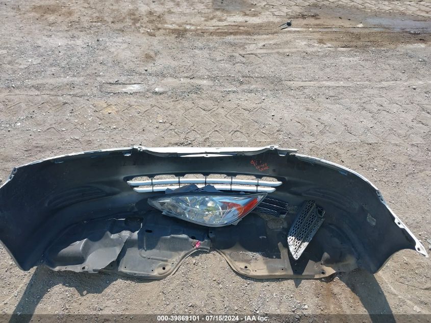 2004 Toyota Camry Le VIN: 4T1BE32KX4U340356 Lot: 39869101