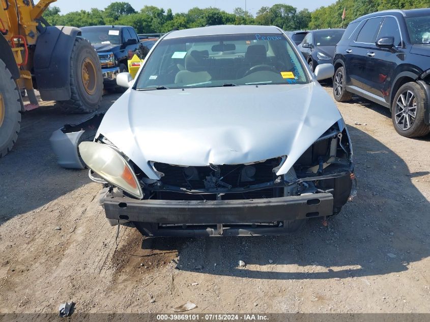2004 Toyota Camry Le VIN: 4T1BE32KX4U340356 Lot: 39869101