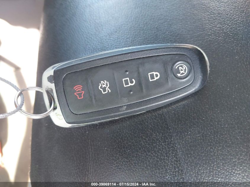 2017 Ford Escape Titanium VIN: 1FMCU9J96HUA32860 Lot: 39869114