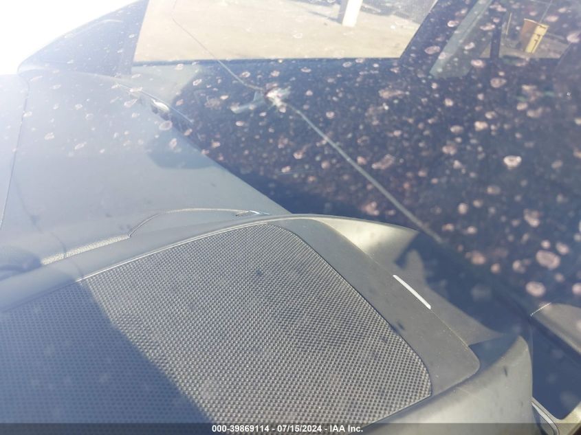 2017 Ford Escape Titanium VIN: 1FMCU9J96HUA32860 Lot: 39869114