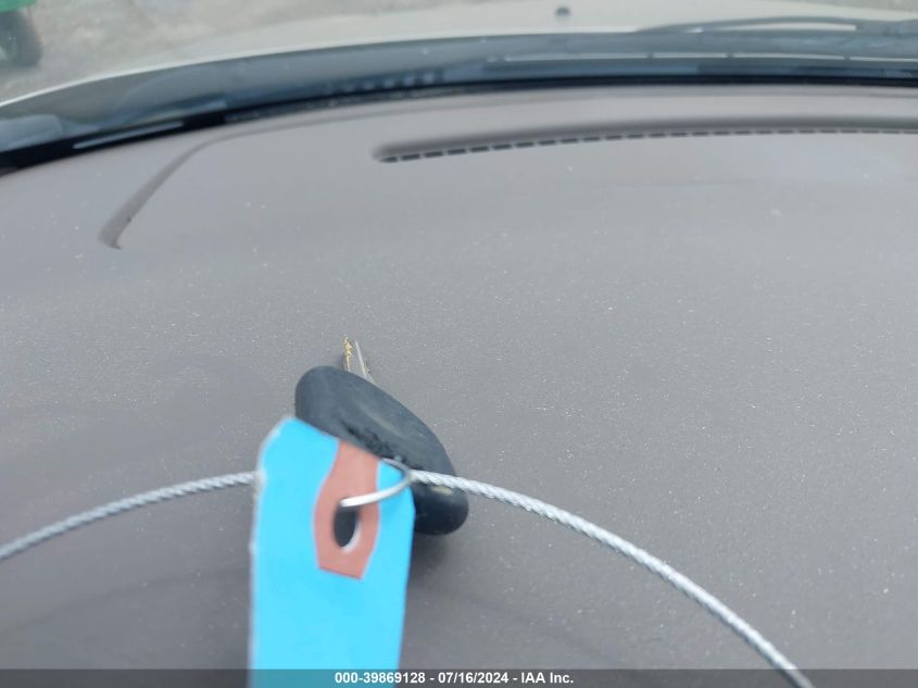 2000 Ford Taurus Lx VIN: 1FAFP52UXYG105754 Lot: 39869128