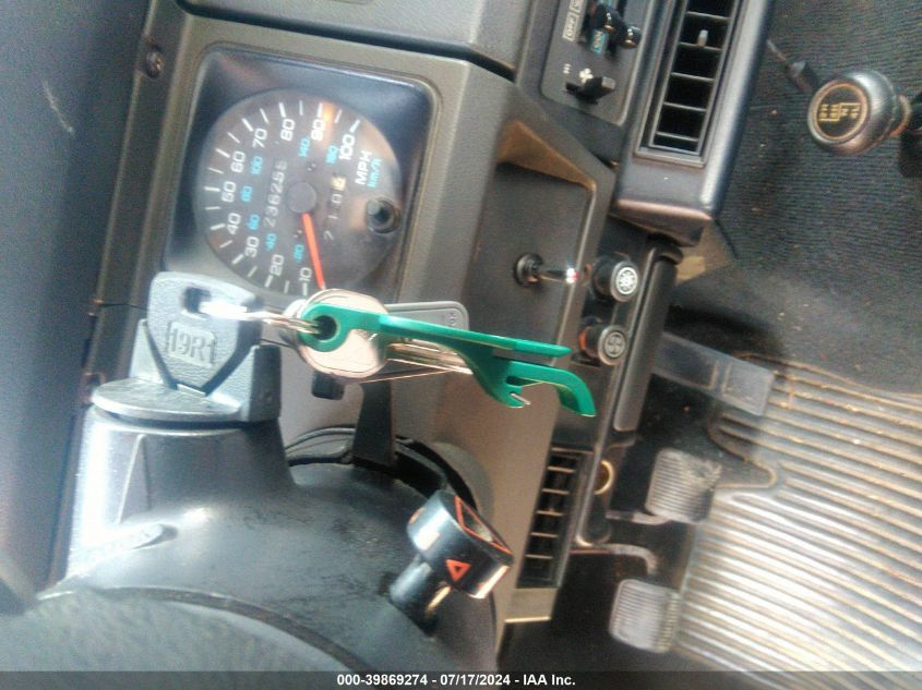 1995 Jeep Wrangler / Yj Se VIN: 1J4FY29S8SP274523 Lot: 39869274