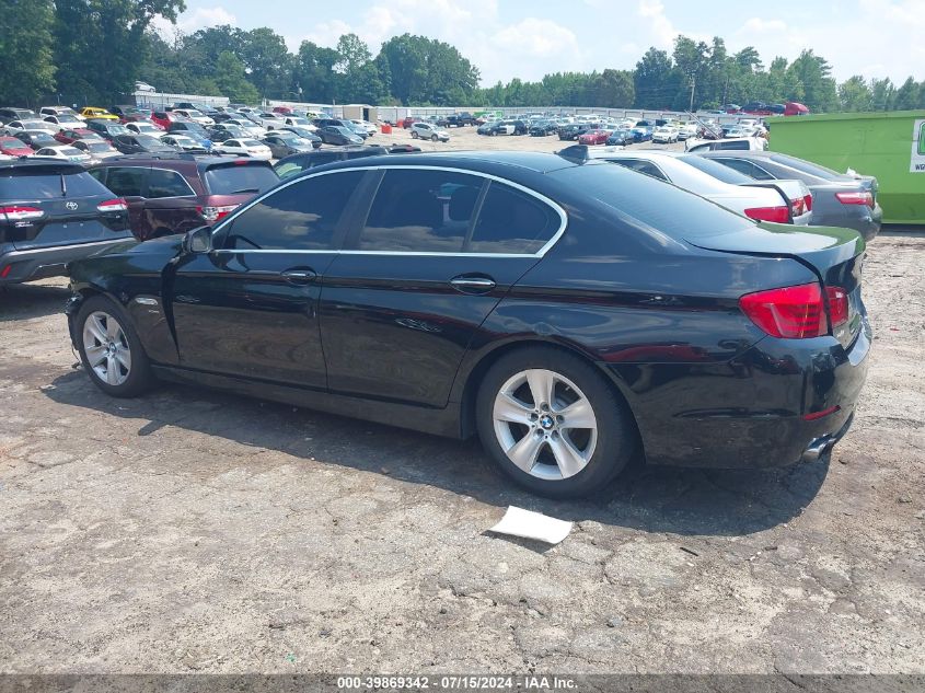 2012 BMW 528I xDrive VIN: WBAXH5C55CDW02558 Lot: 39869342