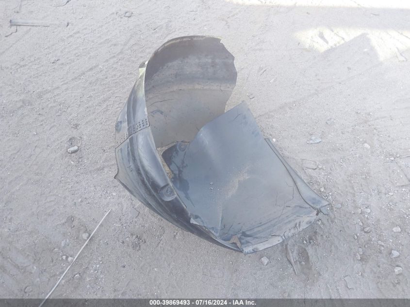 2016 Toyota Highlander Le VIN: 5TDZARFH9GS018106 Lot: 39869493