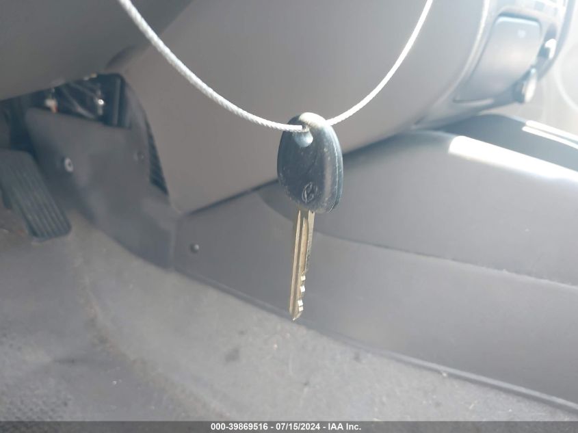 2004 Hyundai Elantra Gls/Gt VIN: KMHDN46D34U844094 Lot: 39869516